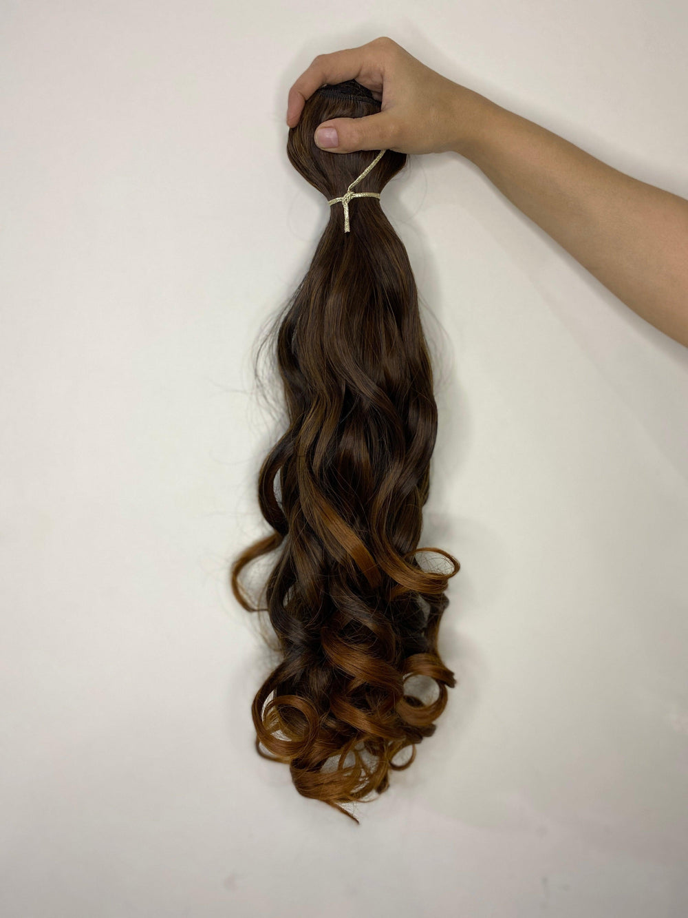 Premium Modified Clips In Hair Extensions – Perfect Fit for Every Style |28 inches| - World Hair Extension